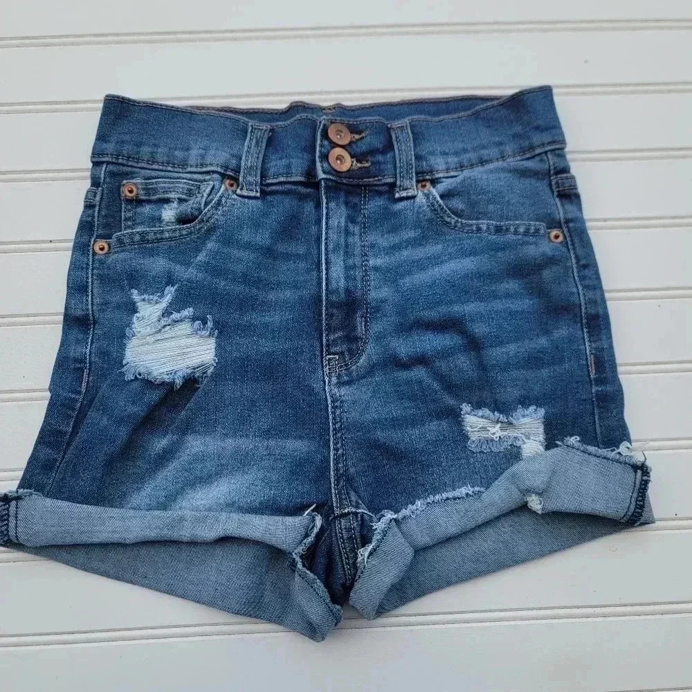 No Boundaries Juniors Size 3 Blue Denim Jean Shorts Distressed Stretch